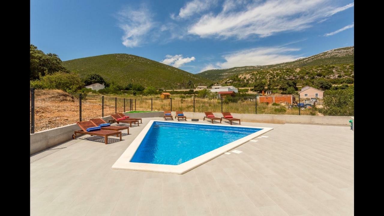 Villa Mila Kastela Kaštel Novi Εξωτερικό φωτογραφία